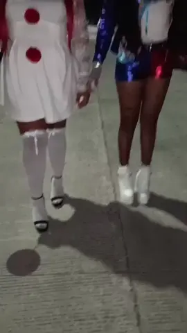 #trend #pies #payasitait🎃🤡 #harleyquinn 👻 #amigas🤞🏻💕 