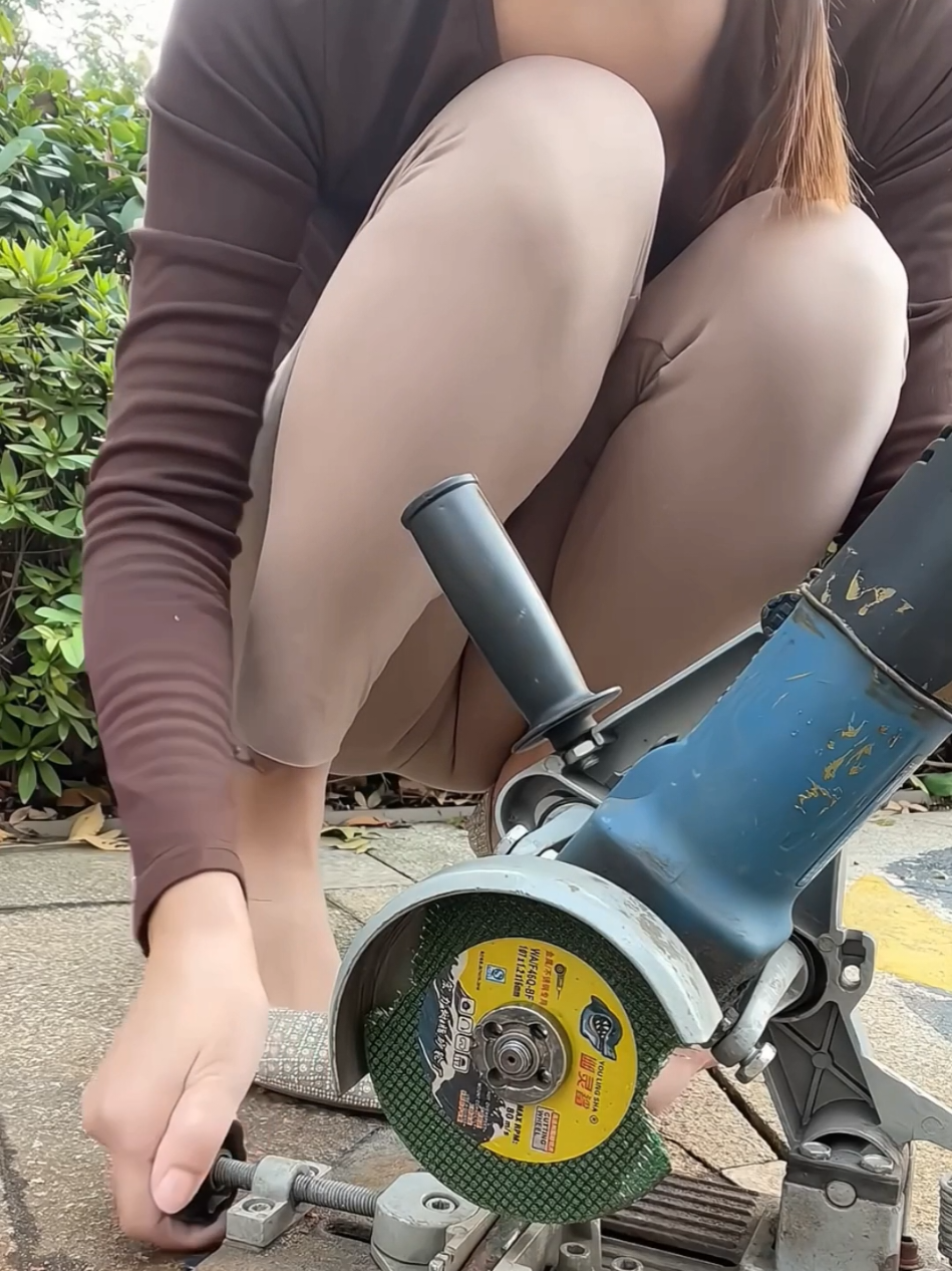 Trong lớp thanh niên gọi em là cô thợ cắt #xhtiktok 