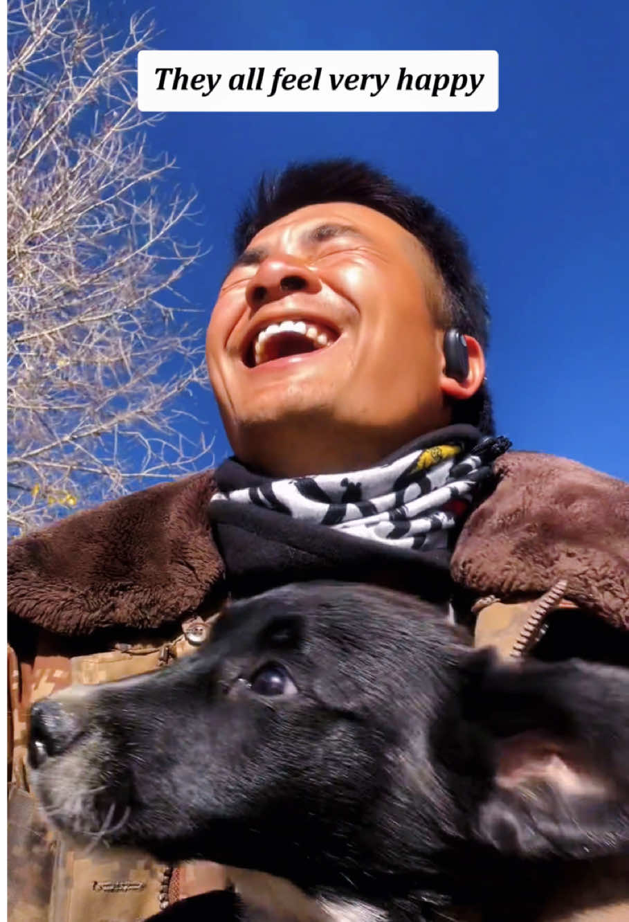 A man meets a puppy on a bike ride 🚴 🐶💕#tiktok #fyp #usa #moving #puppy 