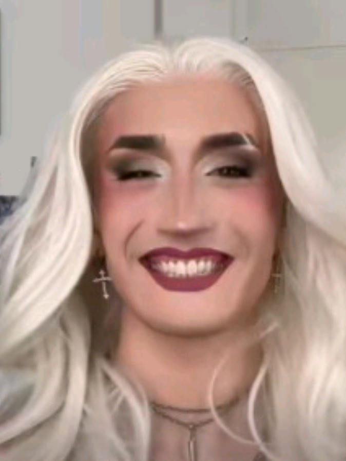 QUEEN🪩🙂‍↕️✨👑#CapCut @VICTOR @Nina Rose #victor #victorstaracademy #star #artiste #fanpage❤ #QUEEN #🪩#pourtoii #fyp #viko 