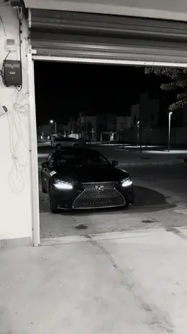 ماشاء الله 🖤. @YA  #LS500 #اكسبلور #fyp #ينبع_المزه #لكزس 