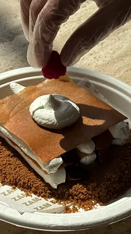 أحلى كرانشي تشيز بالمنططططقققهة😍🤍  متوفر في جميع فروعنا #زام #ينبع #ينبع_المزه #حلا #الهبه #ترند #ترند_السعودية #الافضل #البلد #الشعب_الصيني_ماله_حل😂😂 #تشيز_الهبه #fyppppppppppppppppppppppp #zam #explore #yanbu 