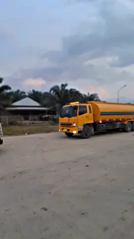 muat bareng idola @aklinnnnnn_ @ade.arya_2 @Mi. @Rajaalfaruq @STAYHUMBLE 😎 @FIKRI genzzz🚀 @Imamrvnda @arifinari414 @oom.anu.31 @mr224raza @fikyabdillah @cill.psp @nickokardiawan7 @rdttnamanyaaa @robbyarizandi @ini_kurnia.24 @muhammadpirmann_01 @punyaadeeeee @wahyuindrianprayoga1 