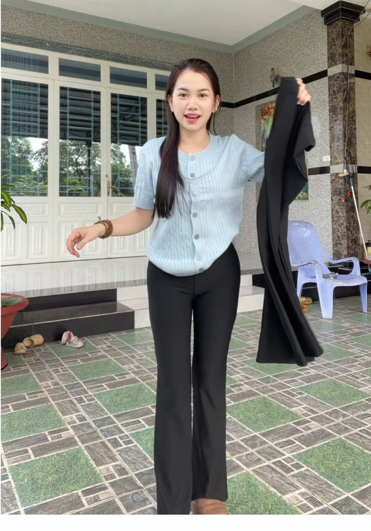 Quần ôm loe gọn dáng #xhuongggg #fyp #xhuongtiktok #xhuonggg 