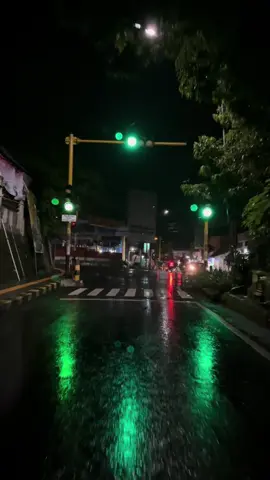 pas karo ☕️ karo ngrungokne suarane mba #cantikanuswantoro  #omadella 