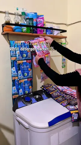 Siapa nih ibu ibu yang samaan lebih suka pake detergen sachet karna lebih hemat dan simpel😂🤭 #refillday #detergen #dailylife #fyp 