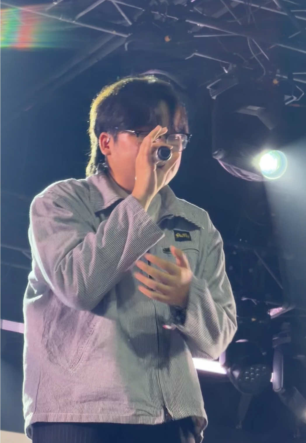 เพราะฉันมีเธอคนเดียว. Purpeech - กลัวว่าฉันจะไม่เสียใจ Live at Monster Music Festival 2025 #purpeech #กลัวว่าฉันจะไม่เสียใจ #MonsterMusicFestival2025 #milkbkk #milkbkkmusiclabel