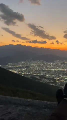 no es New York, pero que lindo #cerrodelasilla #guadalupe #mtynl❤✌ #fyp #foryou 