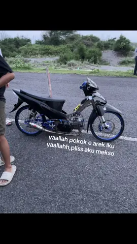 kudu iso ro cah kae😔  #kphjogjastyle 