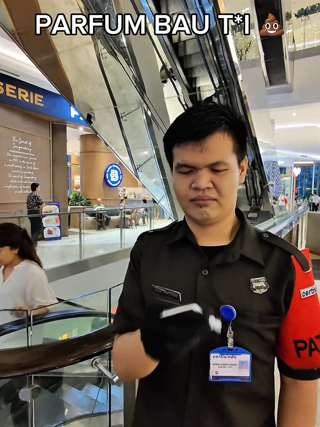 emang bau ya ? 🗿😹 #fyp #prank #funny #lol