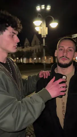 Interview s Tomerom z Naked Bananas #Zilina #interview #fitcheck 