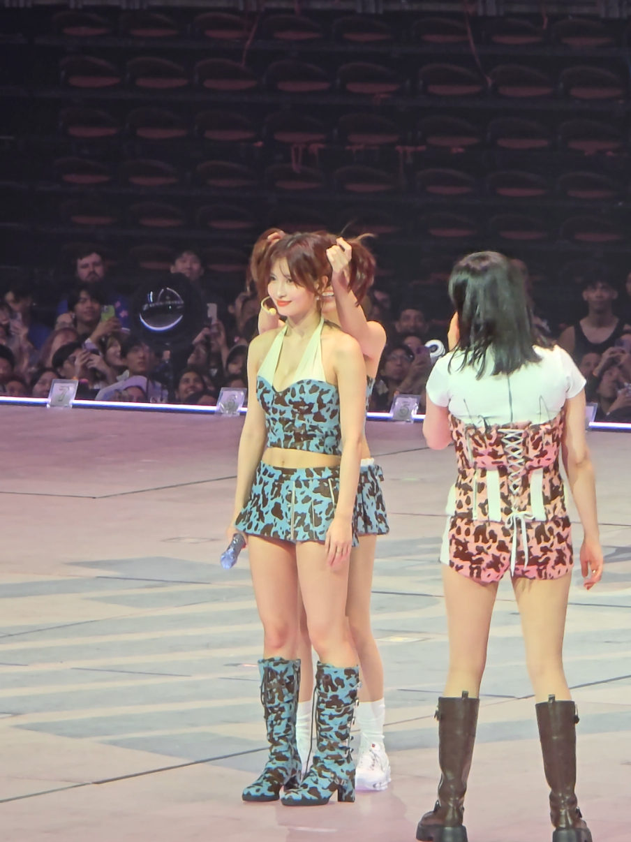 Momo with pigtails #TWICE #트와이스 #THISISFOR #TWICE_THISISFOR_WORLD_TOUR  #THISISFORINSYDNEY day 2 sydney twice australia  THISISFOR_SYDNEY_D2 TWICE_THISISFOR_WORLD_TOUR_IN_SYDNEY momo nayeon