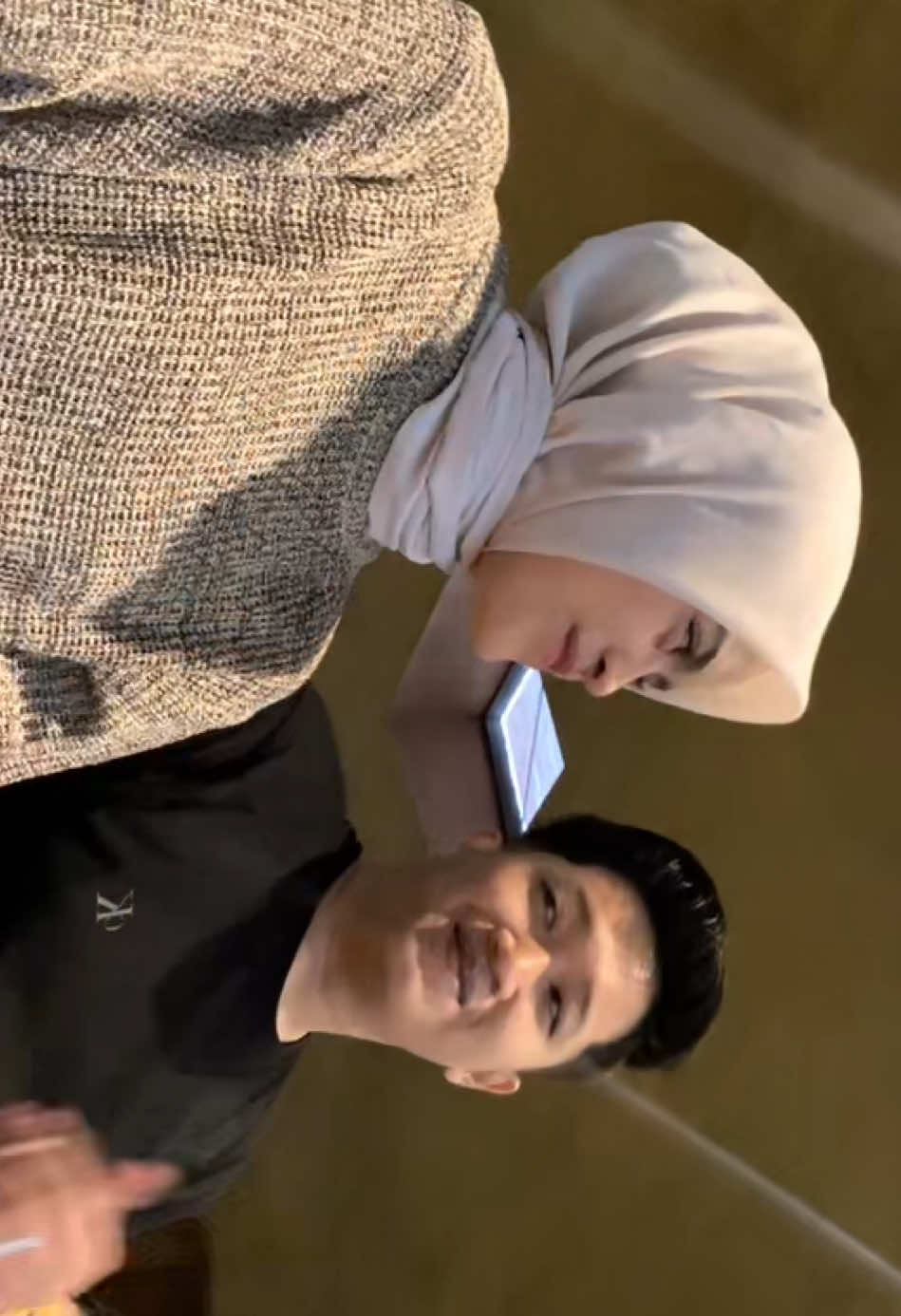 kaku amat lu banggkkk @𝟓𝟒. 