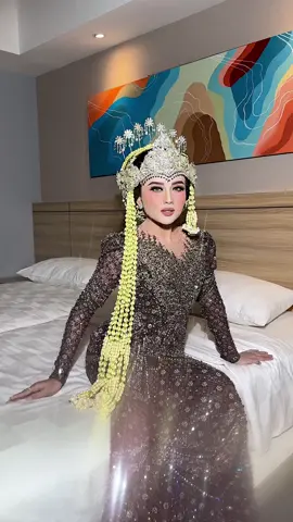 ✨ EXCLUSIVE MAKEUP CLASS ✨ MUA WONOSOBO   For  @meyra_makeupartist  Hairdo @shorayahairdo  Muse @muse.cyy  Team @nrnla__ _ @madeby_dewi  Untuk konsultasi acara Anda • Silahkan menghubungi kami :  0896 5383 9300 ( Admin )  Hanya untuk janji temu :  • Blok Candrapati, RT 01 RW 01, Desa Pinangraja, Kec. Jatiwangi, Kab. Majalengka 45454 ( Gallery Nurhayati Makeup )  #muahitsindonesia  #makeup #muahitsjakarta #muatangerang #muakendal                              