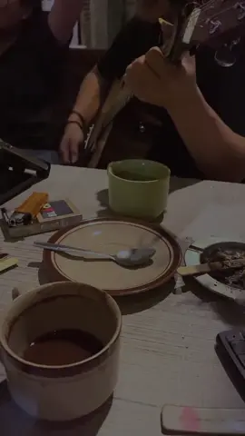 Yg pengen pake aksesoris samaan bisa cek krangjang kuning/showcase manteman🙏🏻🥰 #pelampiasan #coversong #tongkrongan #lagujawa #sadstory 