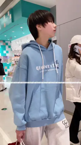 ស្អាតម៉េសកូននឹងឡូវ??? #nieweichen #fyp 