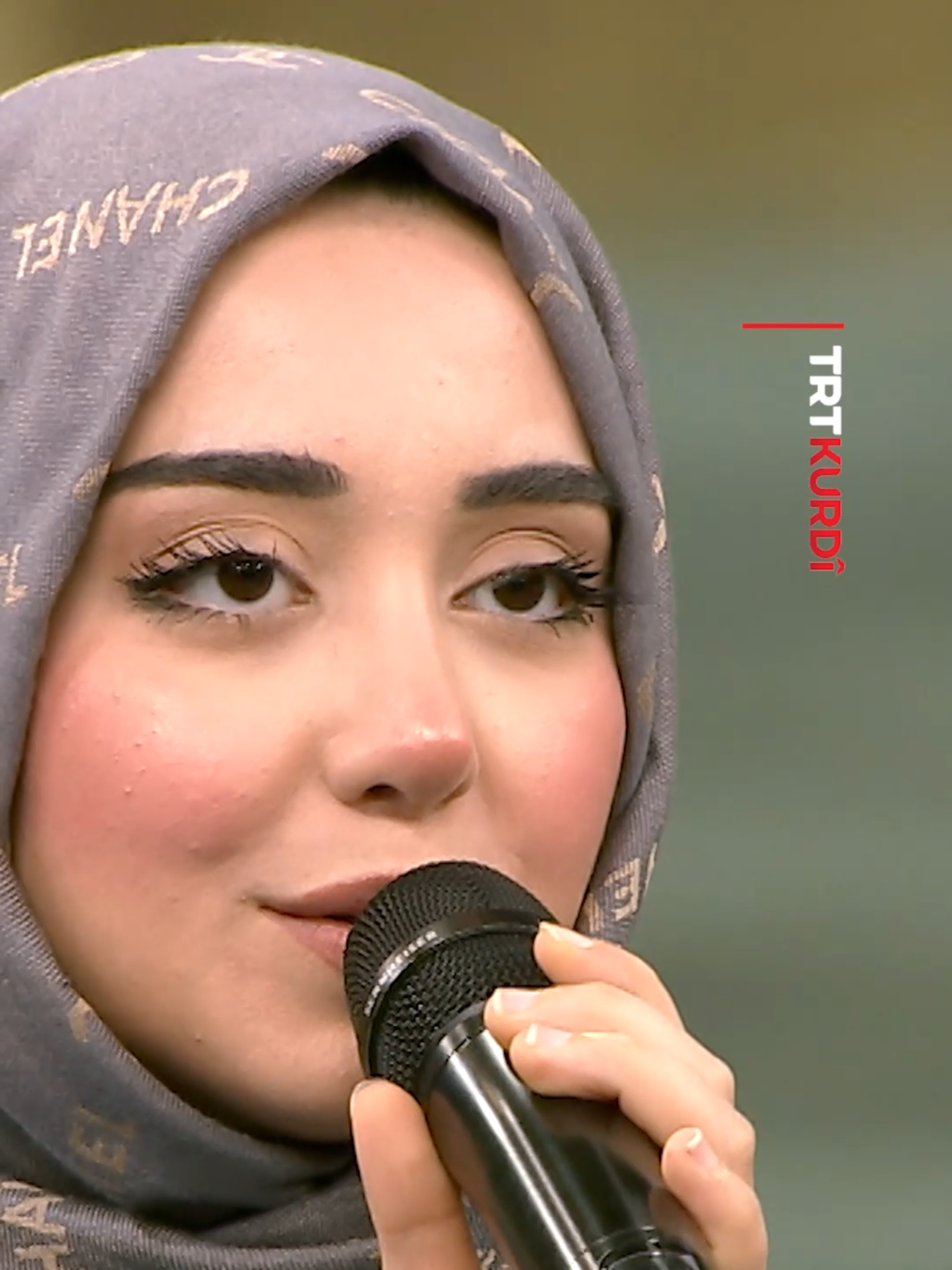 🎶 Esila Eyiol - Narim Narim We ji Esilayê jî ji vê stranê jî hez kir, me jî ji bo we careke din ew kir mêvan... #DawiyaHeftê