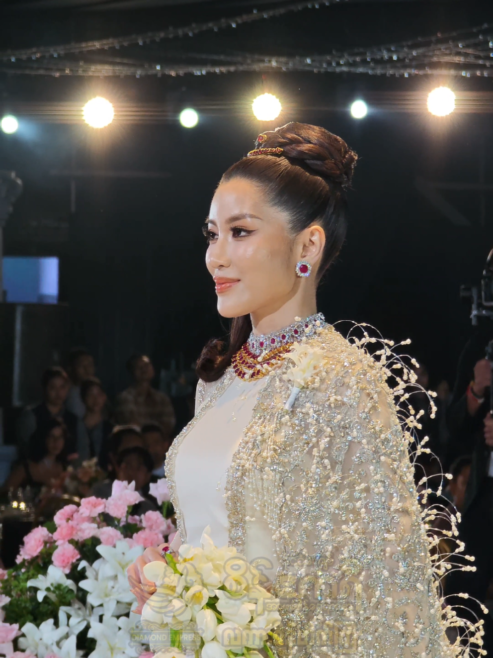 ဒေါက်တာမလေးက ချောလိုက်တာနော်  #ကိုရွှေမန်းမင်္ဂလာဆောင် #အားကျမှုတစ်သိန်း #စိန်ဧကရီchannel4 #fyp #ဒေါက်တာဖူးပွင့်ခိုင်