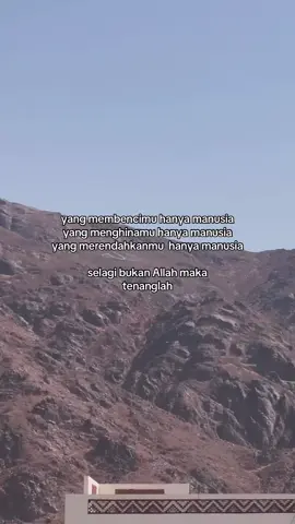 sibuk kan lah diri dengan hal