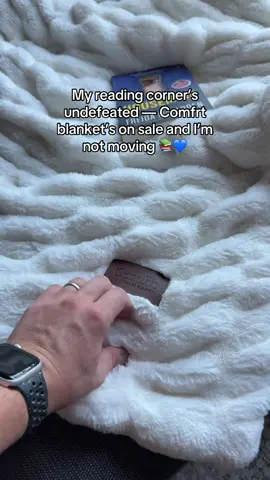 #blanket #comfrtdreamerblanket #comfrtclothing #tiktokshopcybermonday #tiktokshopblackfriday 