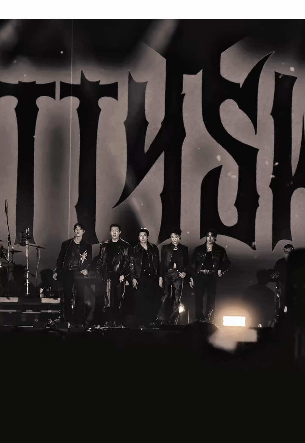 Purrrrr MEOW! 😼🤘🏻 #MONSTERเดี๋ยวเจอเพอเหมี๊ยว #MonsterMusicFestival2025 #PERSES #PERSES_TH #GNEST