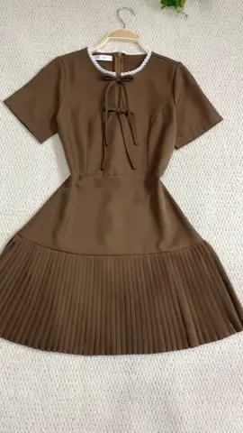 Đơn giản nhưng xinh #vayxinh #vayditiec #thoitrangnu #TikTokFashion #xuhuong 