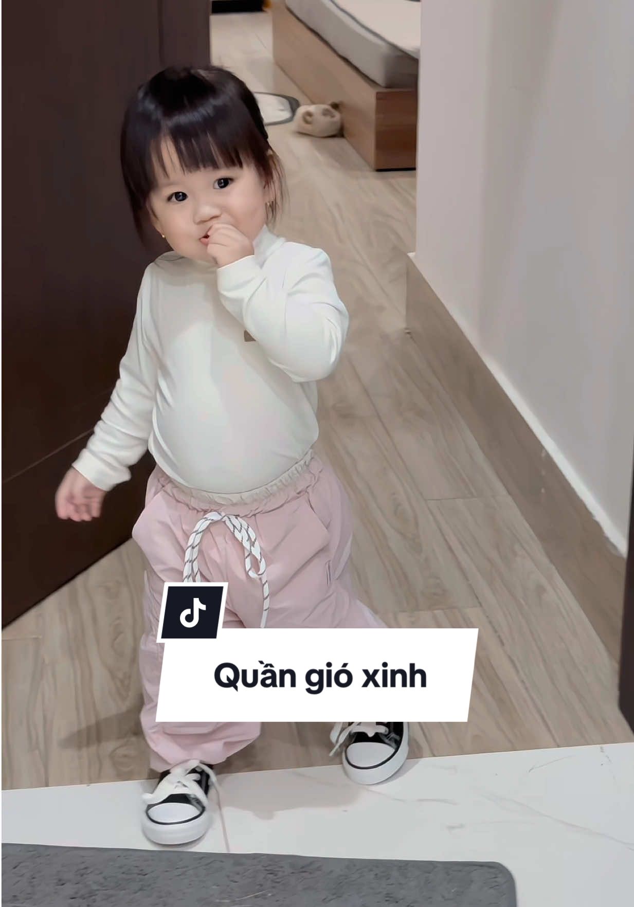 Quần gió xinh lắm ạ #win #lehaimy #fyp 