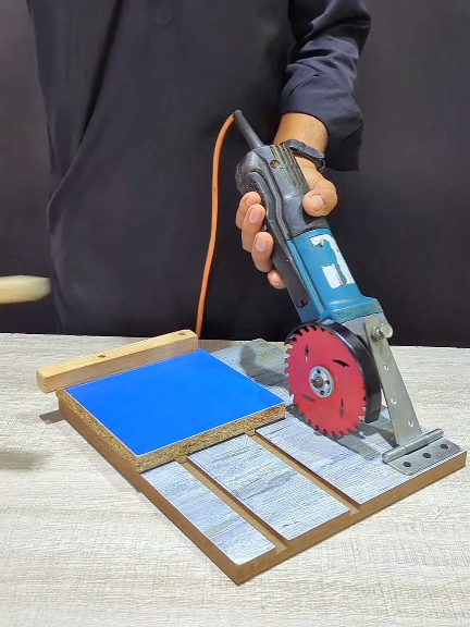 Cool Way To Cut Wood With An Angle Grinder 👌 #DIY #tipsandtricks #woodworking #tiktokusa 