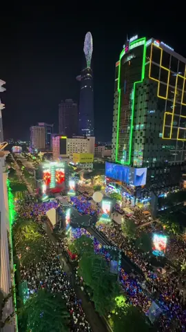 Toàn cảnh chương trình Y-Fest 2025 nhìn từ trên cao. #yfest2025 #yfestviettel #saigoncityview #sontungmtp #saigoncityview 