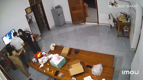 Có những thứ đơn giản nhưng làm ba mẹ vui  cả ngày . # nhà có 5 cô con gái là như thế