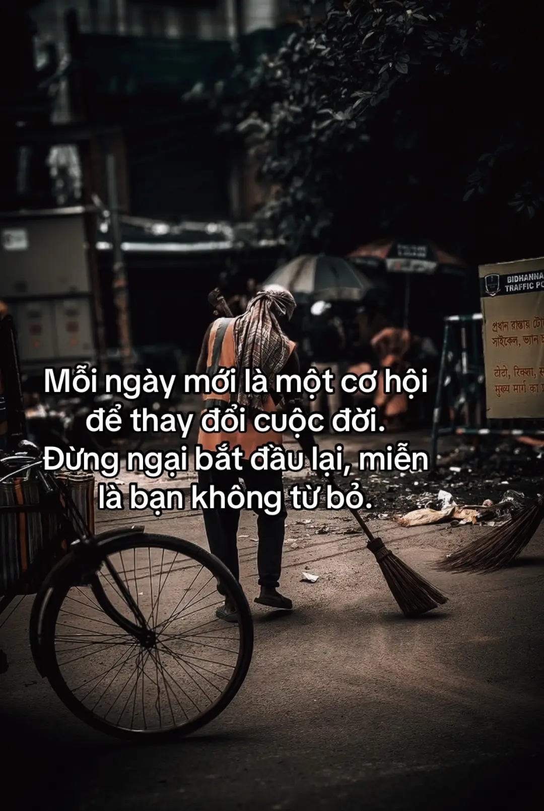 Mỗi ngày mới là một cơ hội để thay đổi cuộc đời. Đừng ngại bắt đầu lại, miễn là bạn không từ bỏ. #tamtrang #camxuc #caption #cuocsong #viral