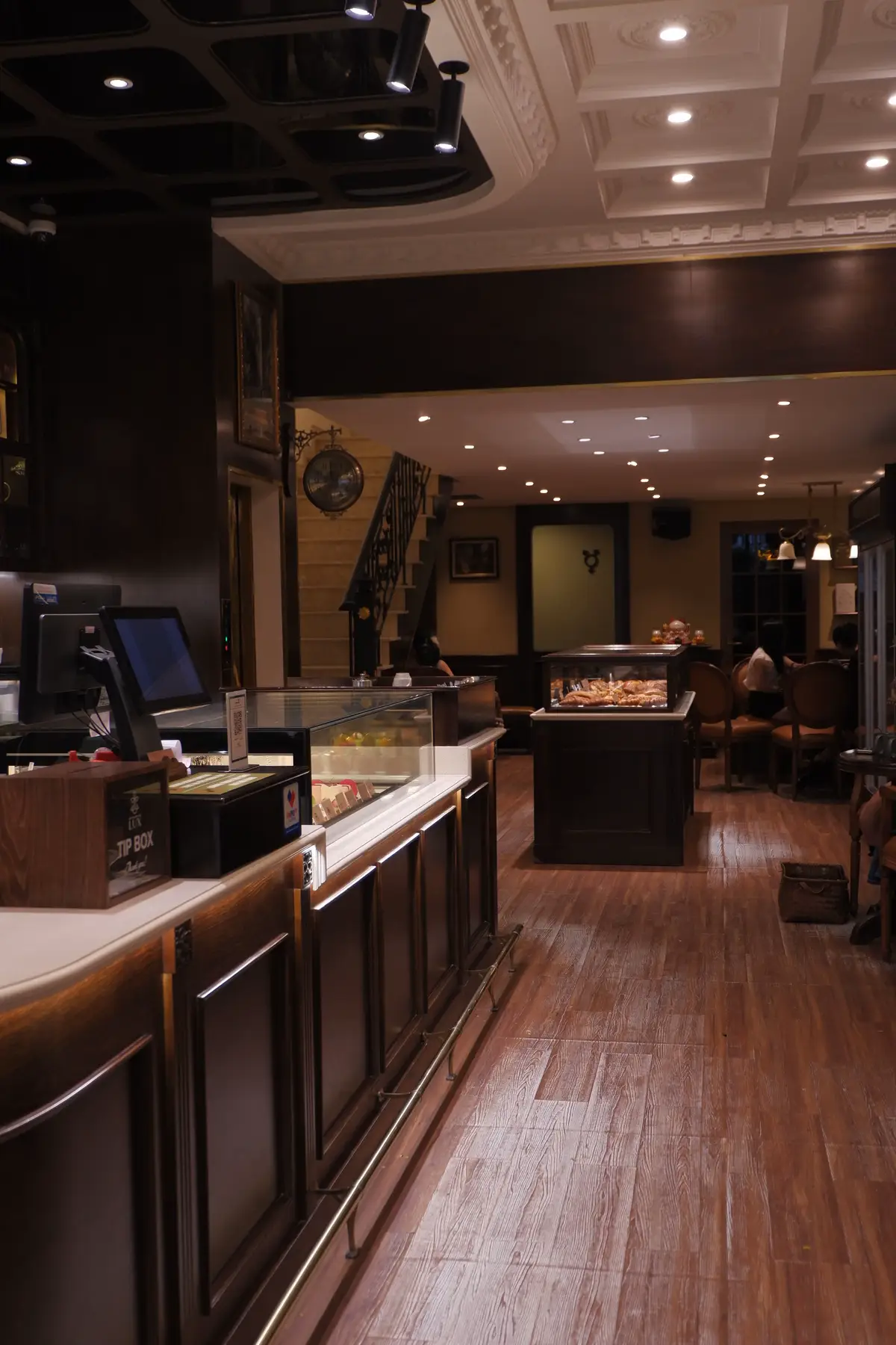 Lạc vào xứ sở bánh ngọt châu Âu 🍰 #cafe #nccdanang #cafedanang #43danang #danang 