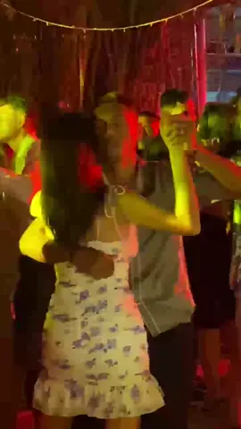 Sdkt le org potas di pesta🤣#fypシ゚ #promomakanharian #timorleste🇹🇱 #kizomba 