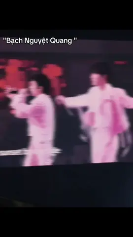 Bạch Nguyệt Quang...của toiii trước kia và hiện tại vẫn là anh ấy  #crush #xuhuong #zuohang #bachnguyetquang #tahang 