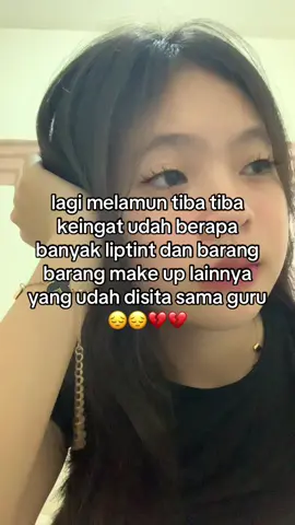 mana disita nya pas lagi bokek lagi tu🥹🥹💔#raziasekolah #makeup #masukberanda #smp #4u 