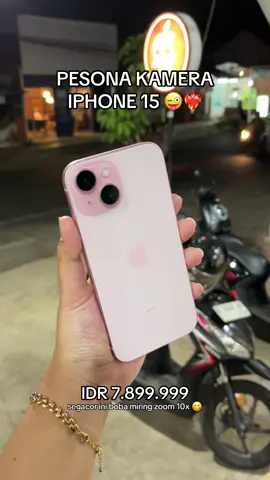 Harganya udah turun bgt masa kalian ga pgn ip 15 ? 🥹 paket lengkap udah ada sinematik zoom 3x, dynamic island, zoom foto 10x juga 😋  #simplestorejepara #fyp #iphone #lewatberanda #iphone15 