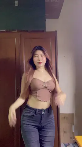 ကိုယ်ကကိုယ်ကြိုက်🤭#fypシ #foryoupage #sistar 