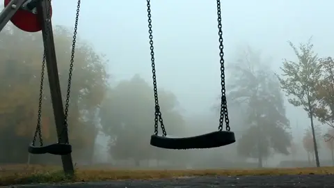 ھەتا ئەو کاتەی لەژیاندایت ئینسان  واجبە لەسەری بۆ کەمێکیش بێت ئومێدی ھەبێت نازانم لەکوێوە ئەم تۆزە ئومێدە وەدەست ئەخات بەڵام ئەبێت بیدۆزێتەوە و ژیانی لەگەڵ بکات من باسی شتی زەبەلاحت بۆ ناکەم ئومێد وەرگرە لەپێکەنینەکانی دایک لەو منداڵە بچکۆلانەی کە خۆشت ئەوێت لەھاوڕێ باشەکانت لەپیشەکەت ،لەھەر شتێک کە تنۆکێک جوانی و فێنکای بەدڵ ئەدات ، ئومێدیان لێ وەرگرە و دڵخۆشبە ئەمانە تاکە چەکی تۆیە دژی ڕۆژگار و تاڵیەکانی🖤،