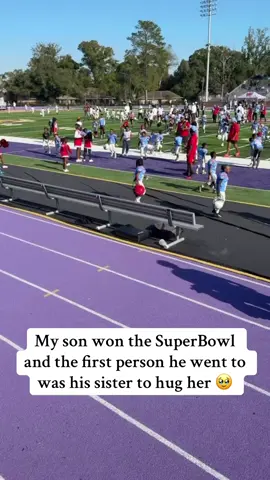 The way my kids love one another. I’ve watched this a 100 times since yesterday! I’m doing something right. My heart is so full! Good game D team! Until next year Zachary Broncos! #football #sports #Siblings #Siblings #viral 🥹❤️💙🏈