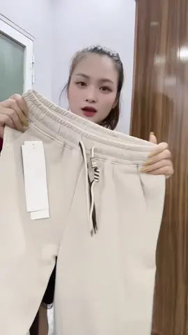 Quần Jogger nữ xinh