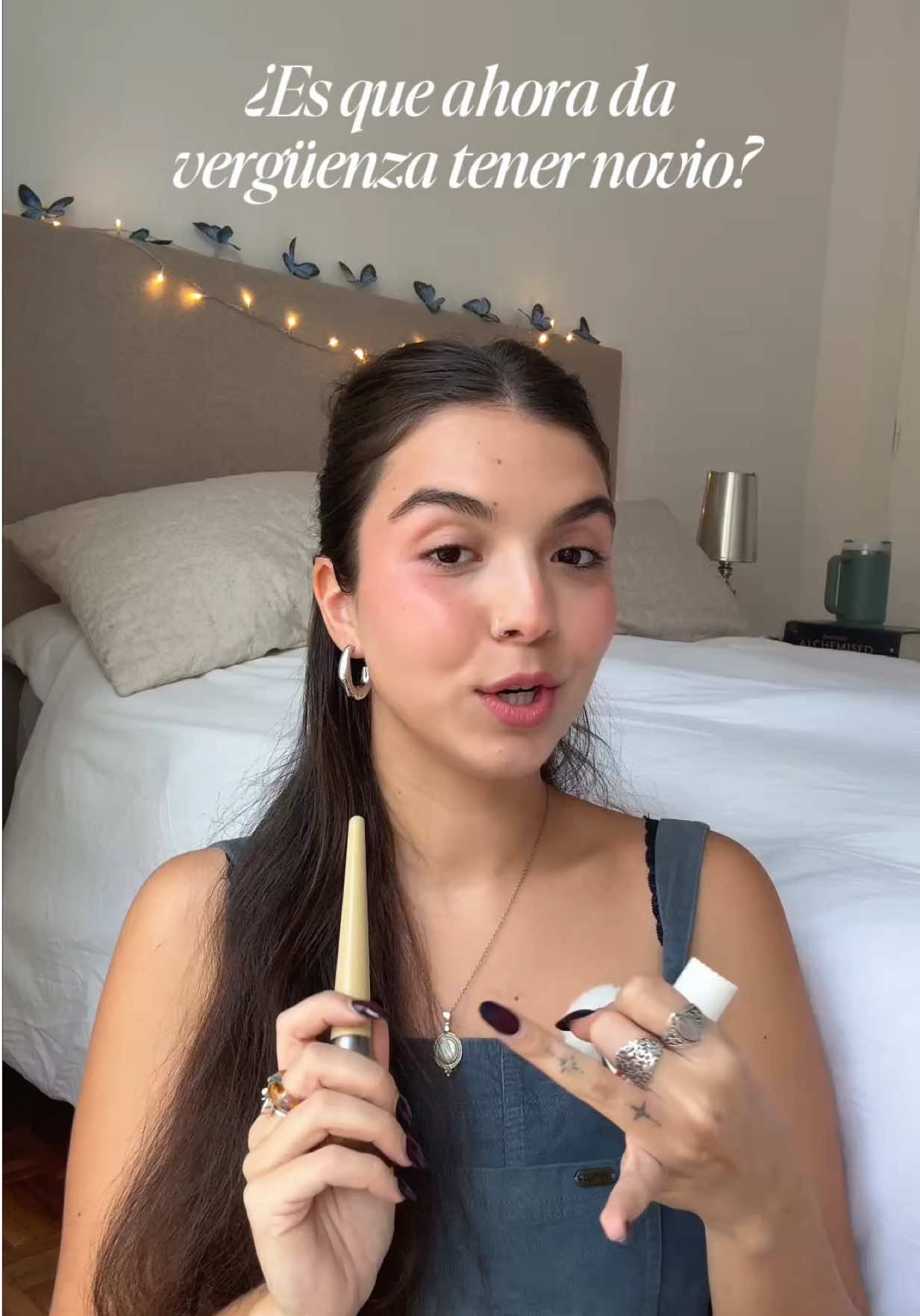 da vergüenza tener novio? 🫠 qué pensáis vosotras? #vogue #girltalk #datinglife #singlelife 