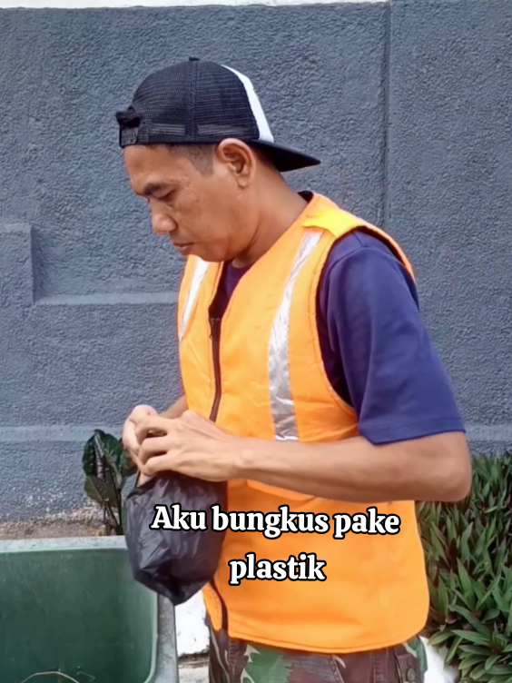 bungkus dong #komeditiktok #hiburan  #komedingakak #tranding 