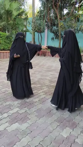 ফাইনালি কলিজার বান্ধবীর সাথে দেখা,,, আমার জীবনের সব থেকে সুন্দর মূহুর্তে,,,জানি না তোকে আর কবে দেখতে পাবো...🌸🌸🌸@জয়রিয়া 🤪 #unfrezzmyaccount #foryoupage #কপি_লিংক_করো_প্লিজ_প্লিজ 