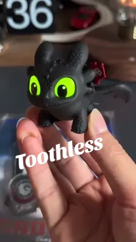 I can’t believe it can turn head and glow eyes |Blazexel#fyp #viral #gift #cargadgets #cargoodthing #giftideas #caraccessories #carsoftiktok #blazexel #viralvideo #toothless #dragon #cute #nightfurry #keychain #cute 