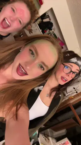 I will give you $5 if you can guess our costumes #halloween #halloweekend #halloweencostume #costumeinspo 