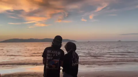 Ada budak kici🤏🏻 ayden🤏🏻 @nesloais🧋 