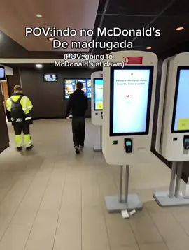 Indo no Mc a noite sozinho 🙂 #raybanmeta #pov 