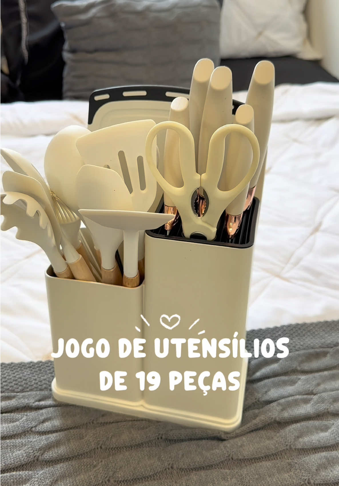 #jogodeutensilios #kitdeutensilios #utensilios #utensiliosdesilicone #kitdefacas 