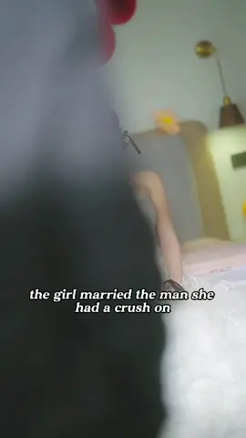 【part 1】Believing he still loved another, she avoided him after rebirth, yet he persistently drew closer#drama #shorts #Love #fyp 