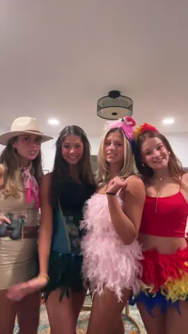 Birds and their watcher 👀 #costume 